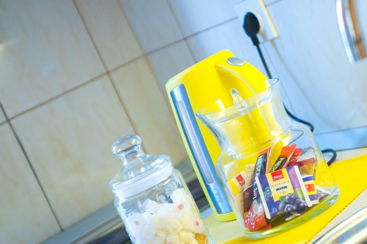 Yellow Lily Mostar Apartman Luaran gambar