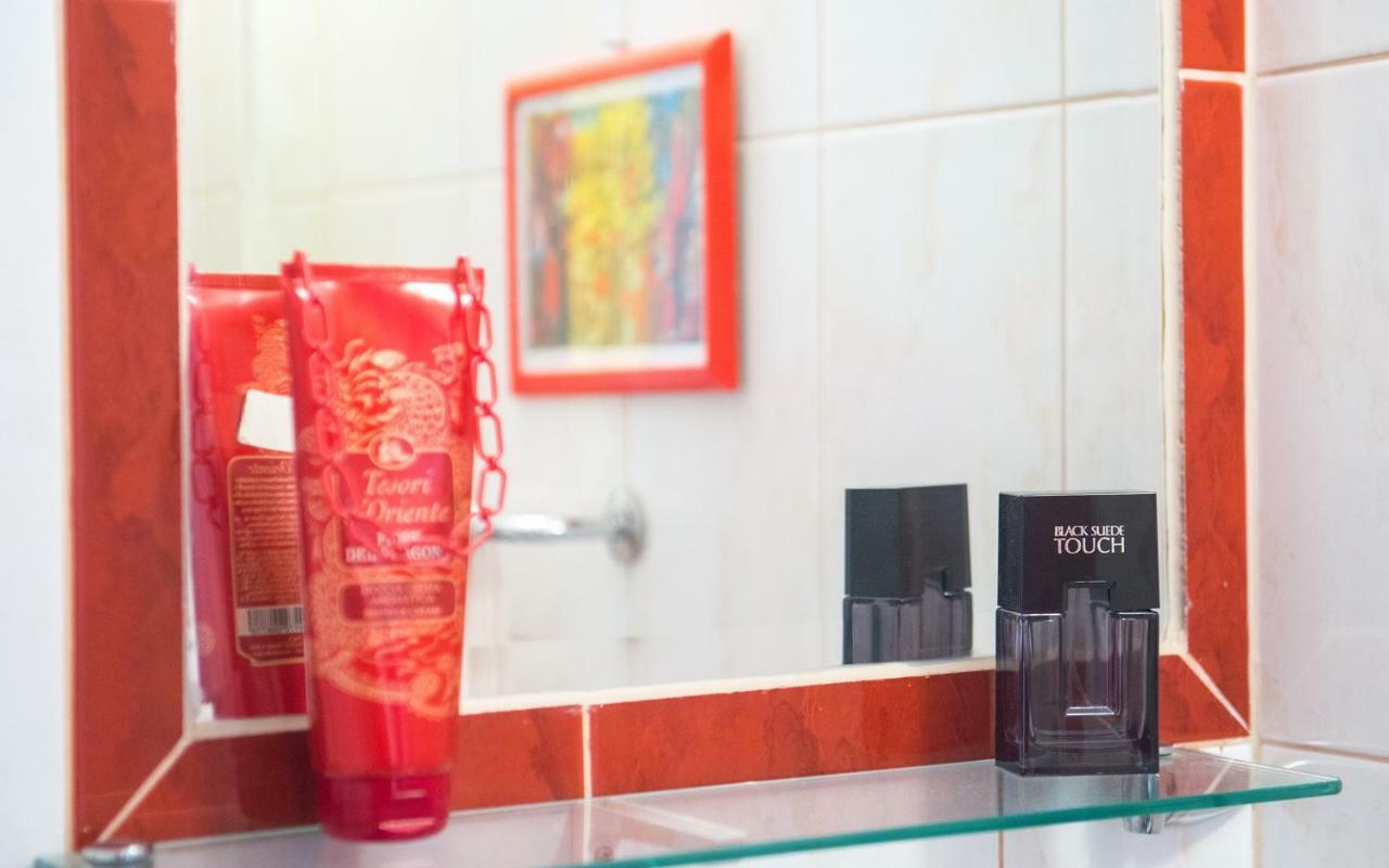 Yellow Lily Mostar Apartman Luaran gambar