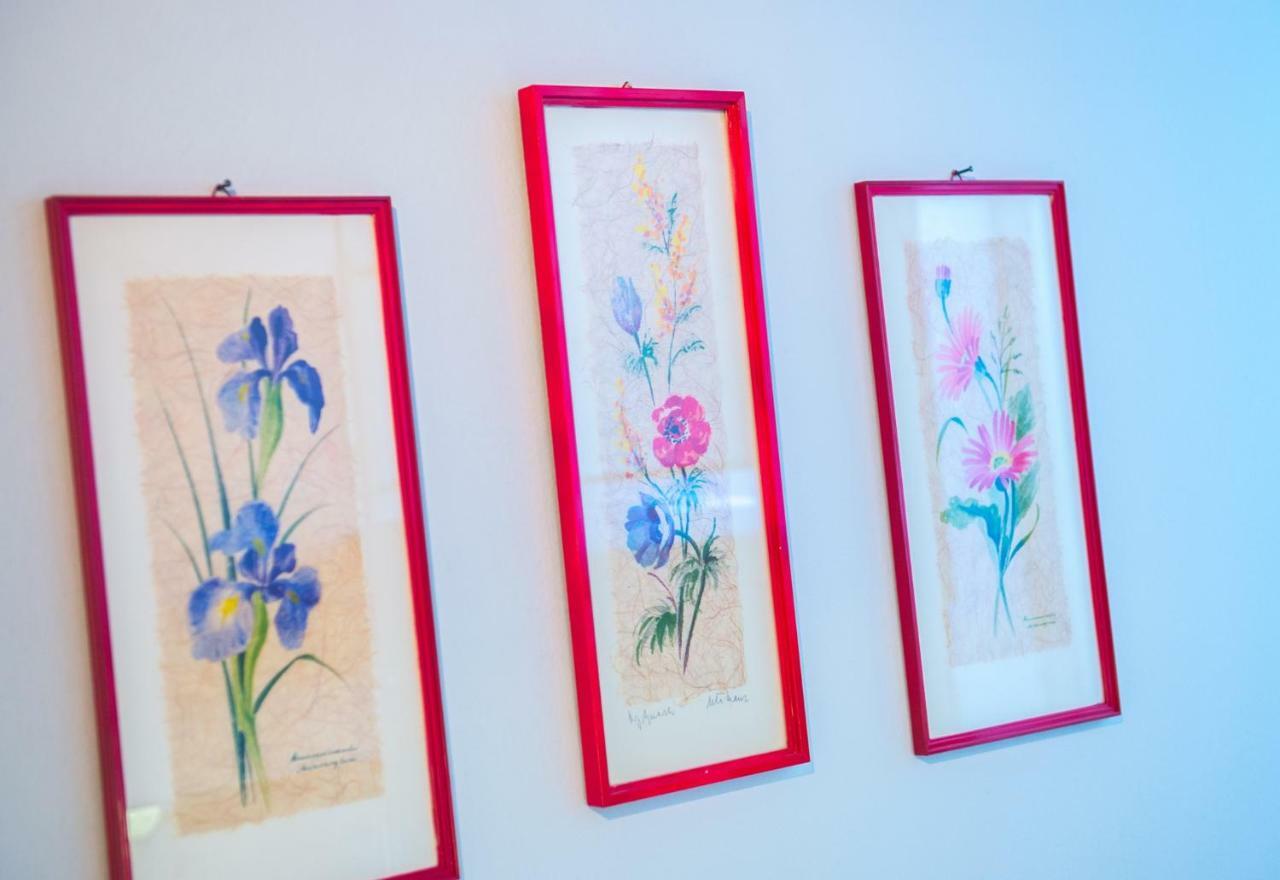 Yellow Lily Mostar Apartman Luaran gambar